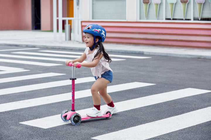 Mini Micro Deluxe - LED Wheels - Pink - 3-Wheeled Scooter for Kids, Ages 2-5
