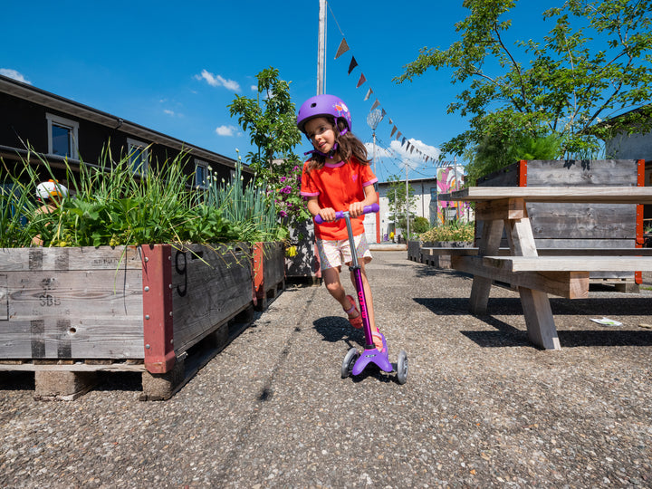 Mini Micro Deluxe - LED Wheels - Purple Pink - 3-Wheeled Scooter for Kids, Ages 2-5