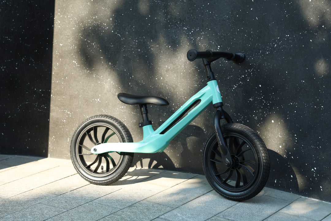 QPlay Racer - Titanium Balance Bike - Mint