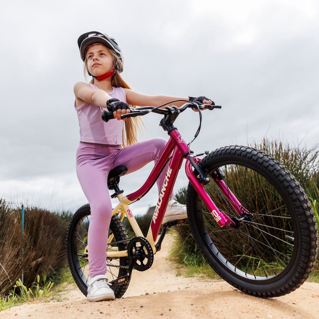 Avalanche 20 inch Girl's Pedal Bike - Antix Rhubarb/Custard