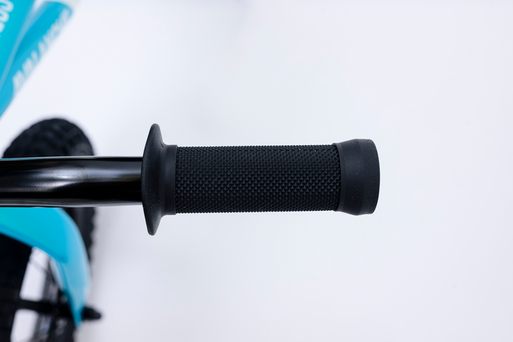 Avalanche Cobble 14 inch Balance Bike - Turqoise | White