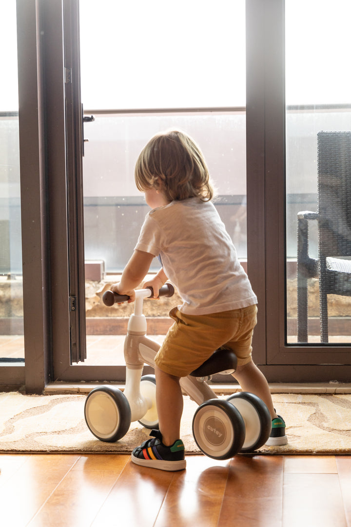 QPlay Cutey - Baby Walker Ride-On | Green