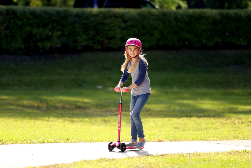 Maxi Micro Deluxe - Pink - 3-Wheeled Scooter for Kids, Ages 5-12