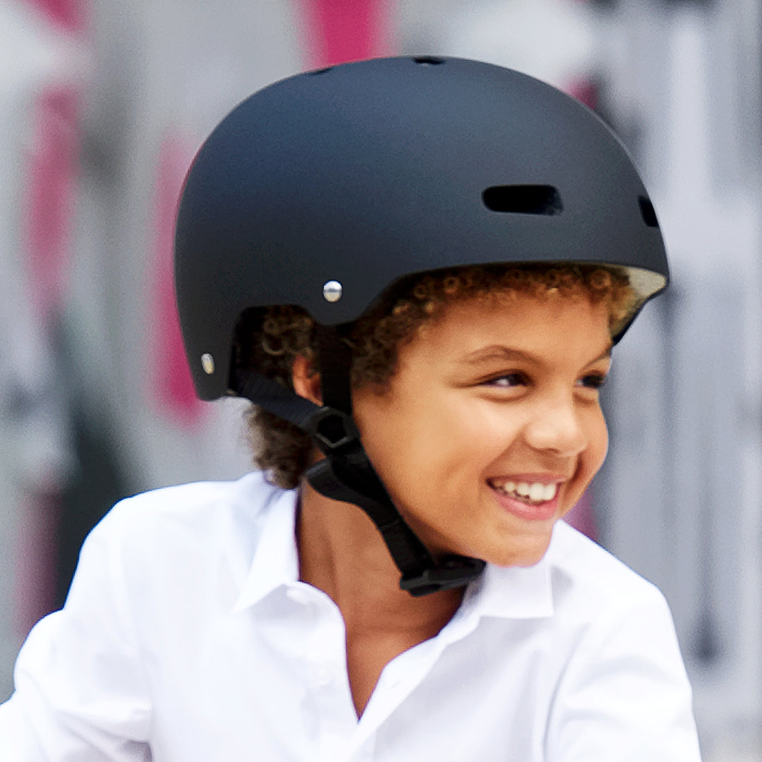 Micro Helmet - Black (Medium: 54-58cm)