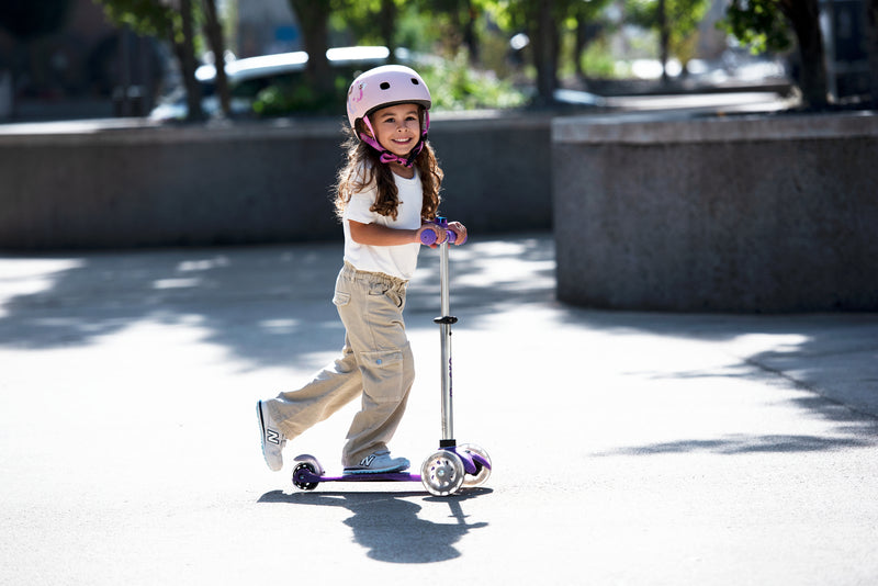 Mini Micro Deluxe - LED Wheels - Fairy Glitter Purple - 3-Wheeled Scooter for Kids, Ages 2-5