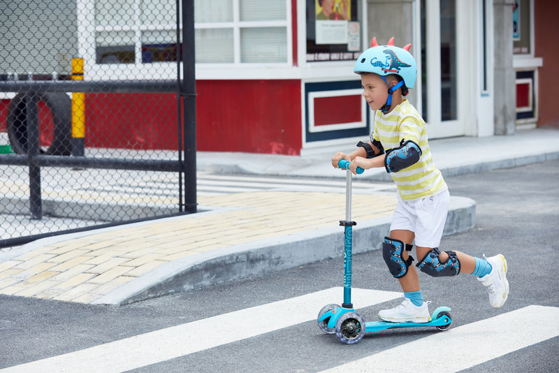 Mini Micro Deluxe - LED Wheels - Aqua - 3-Wheeled Scooter for Kids, Ages 2-5